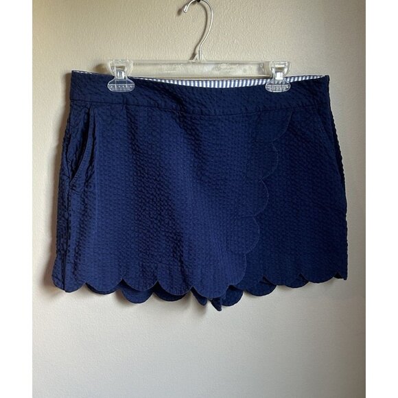 Vineyard Vines Pants - Vineyard Vines Women's Scalloped Skort Skirt Shorts Size 10 Navy Seersucker